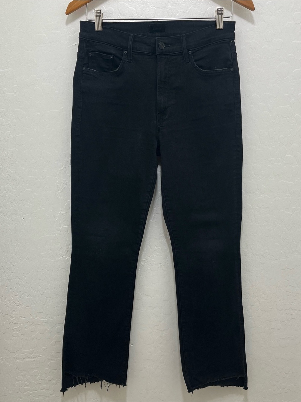 MOTHER The Insider Crop Step Fray Jeans Size 28 in Black Not Guilty